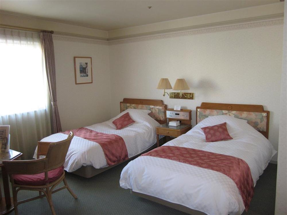 Hotel Merieges Миядзаки Стая снимка