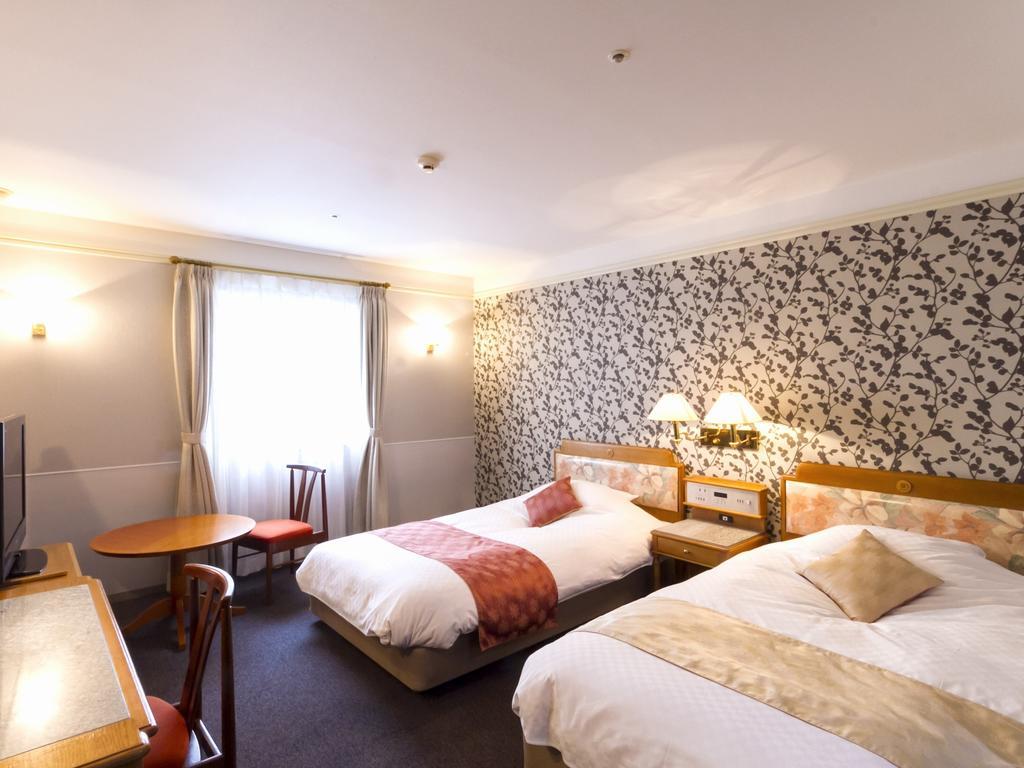 Hotel Merieges Миядзаки Екстериор снимка