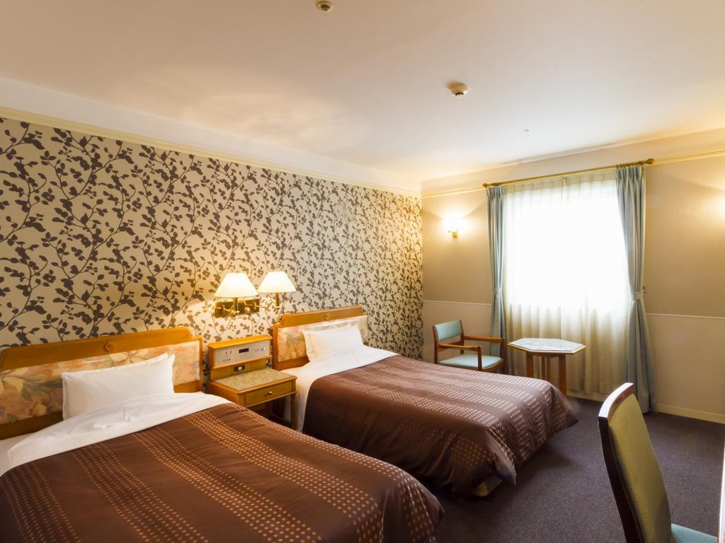 Hotel Merieges Миядзаки Екстериор снимка