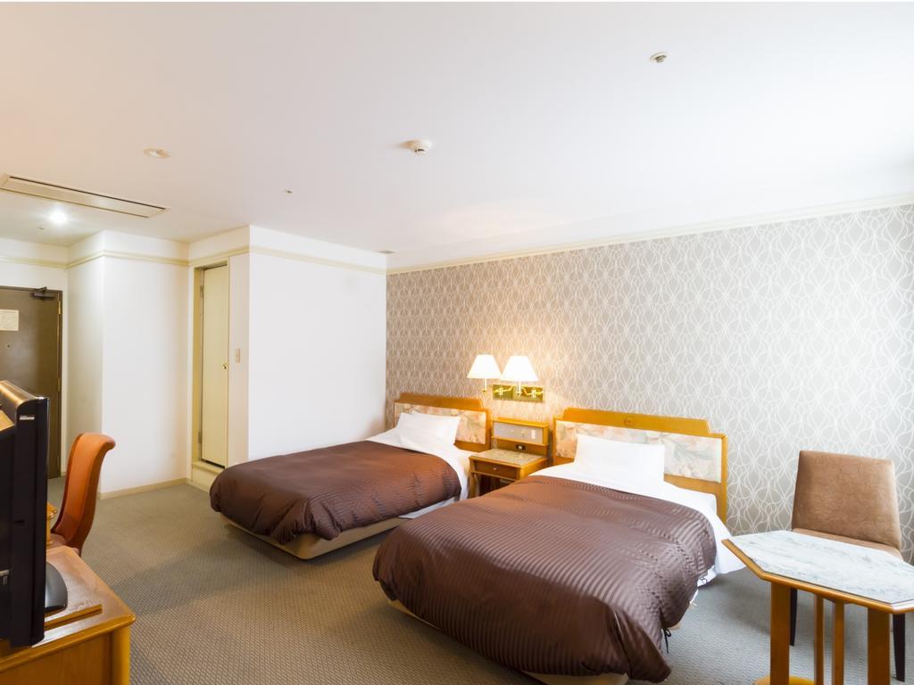 Hotel Merieges Миядзаки Екстериор снимка