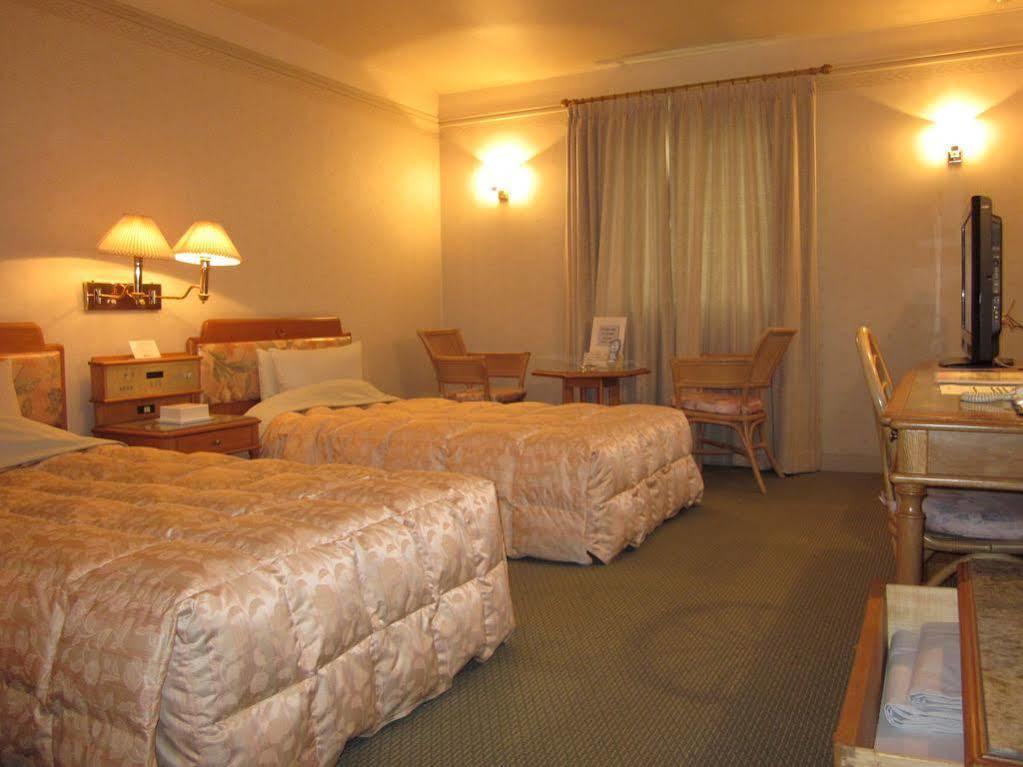 Hotel Merieges Миядзаки Екстериор снимка