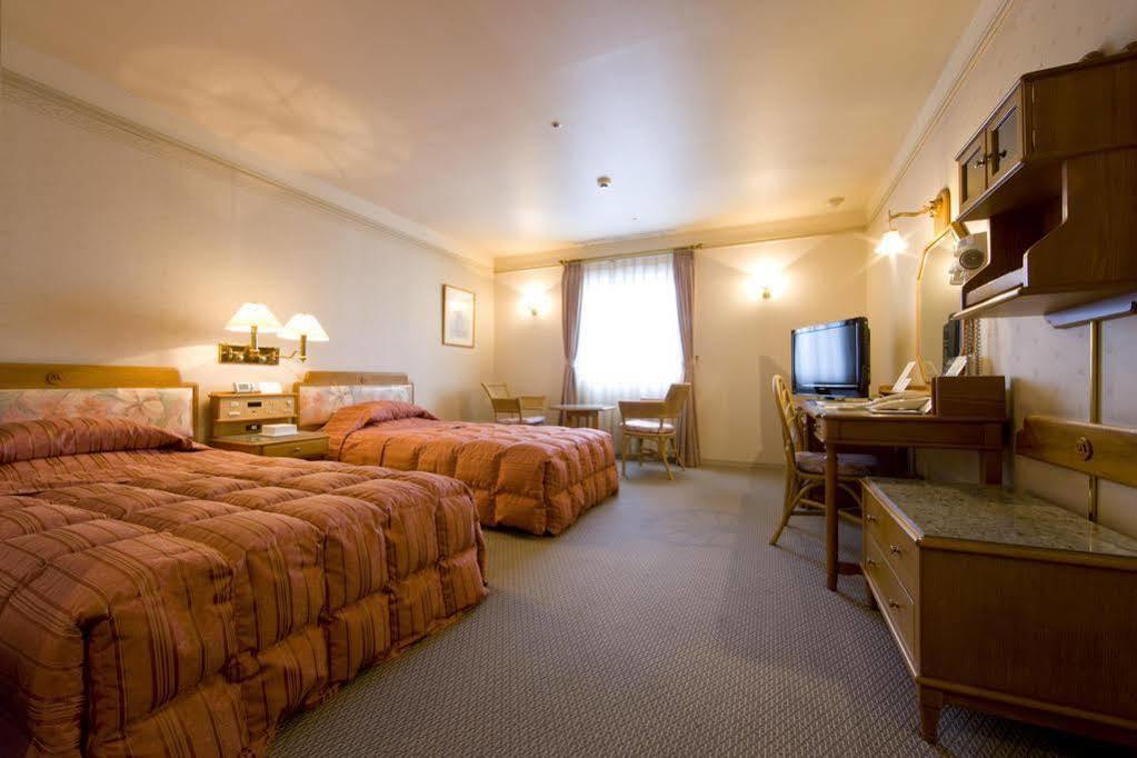 Hotel Merieges Миядзаки Екстериор снимка